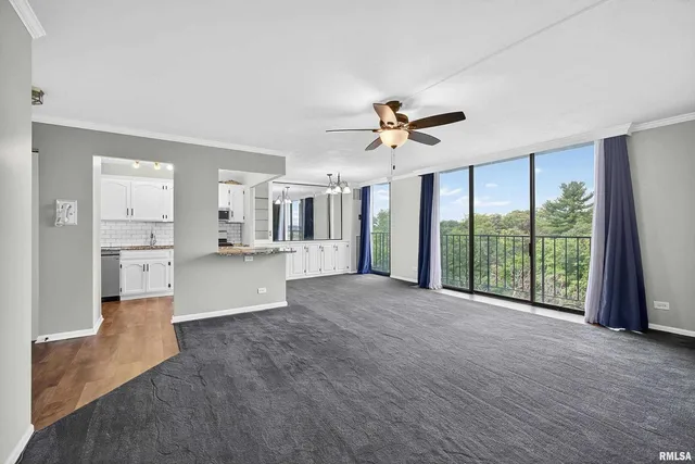 $125,000 | 1800 7th Street, Unit 8C, East Moline, IL 61244