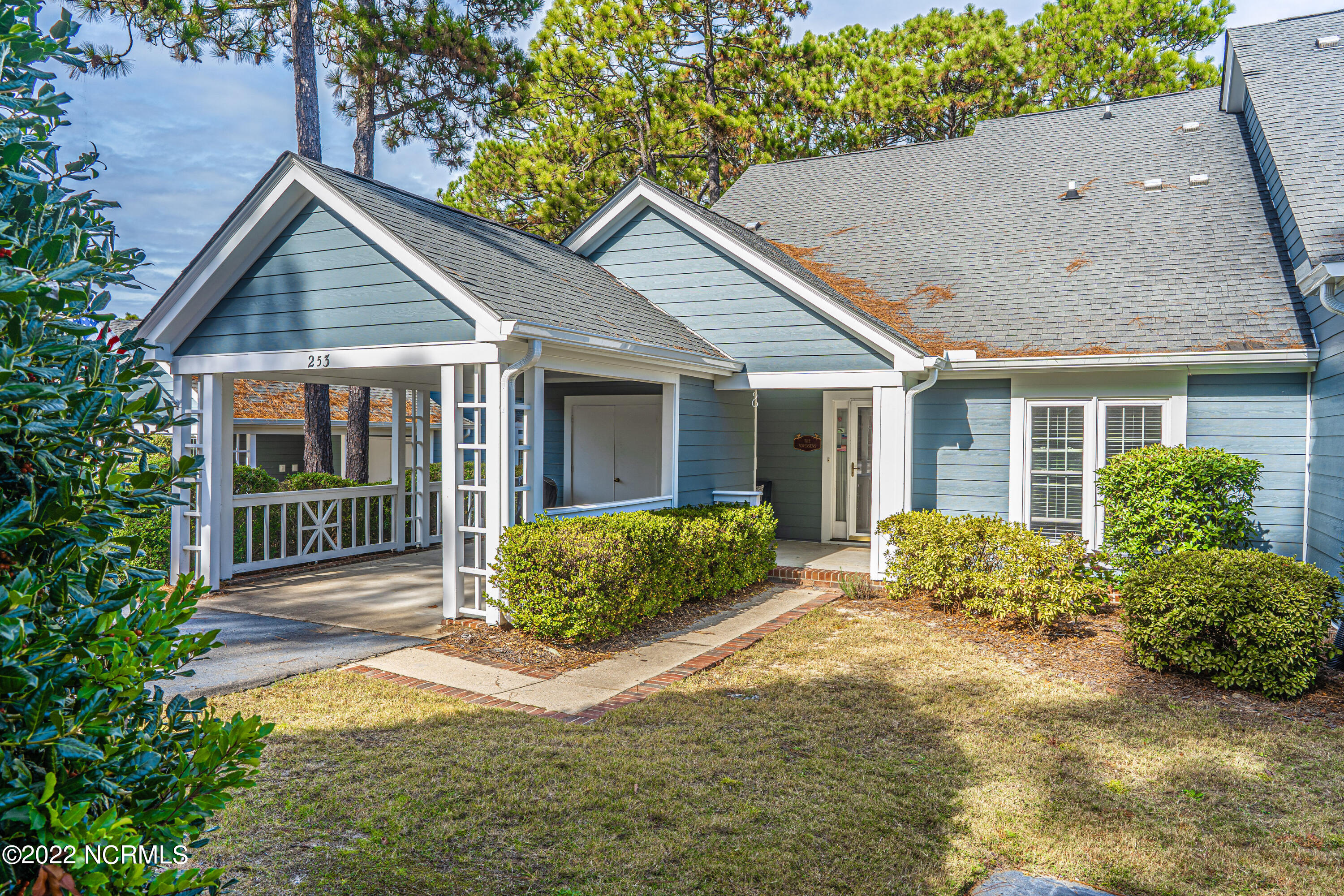 253 Knoll Road Southern Pines, NC 28387 - Photo 3 of 52 DSC00380