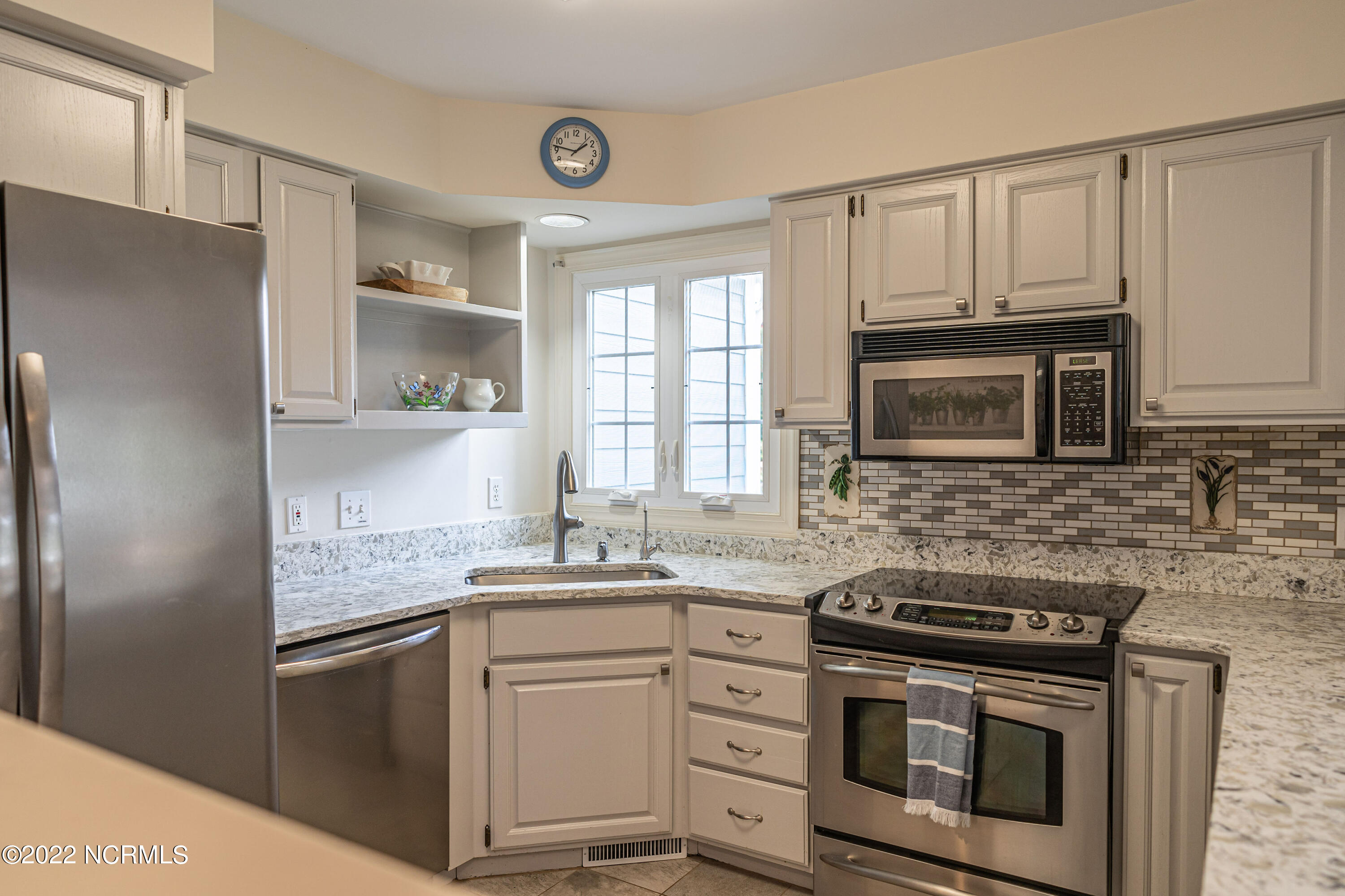 253 Knoll Road Southern Pines, NC 28387 - Photo 10 of 52 DSC00365