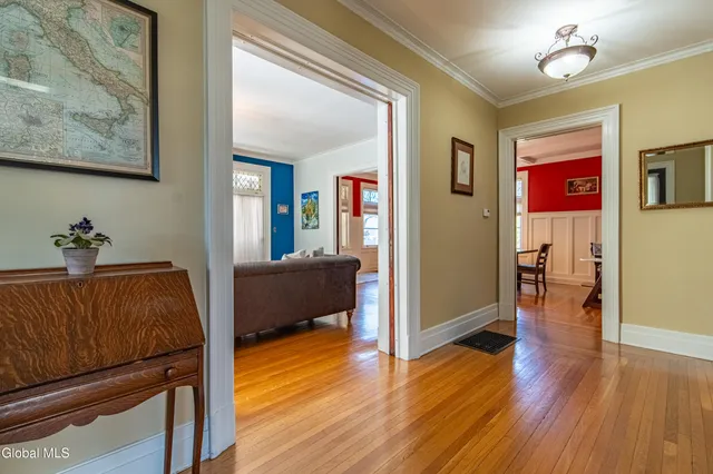 $425,000 | 1033 Waverly Place, Schenectady, NY 12308