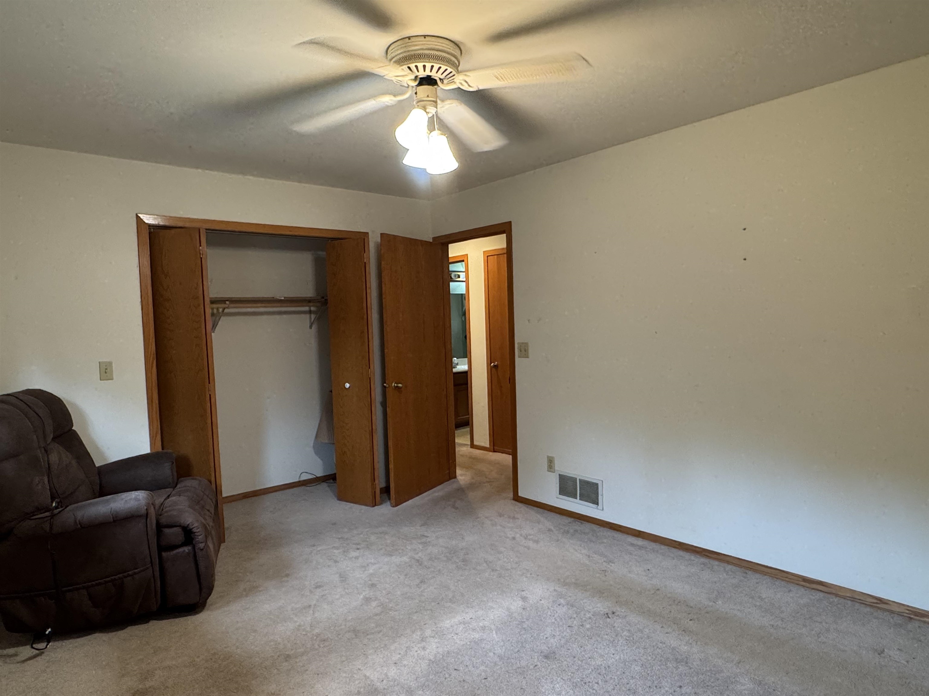 N153 County Rd Z Neshkoro, WI 54960 - Photo 12 of 35 Gallery Image 12