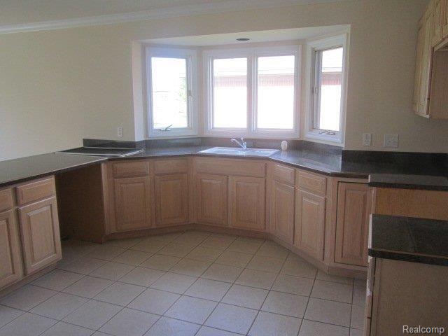 34279 Country Meadow Road New Baltimore, MI 48047 - Photo 6 of 12 2012-08-28 16.52.03.jpg