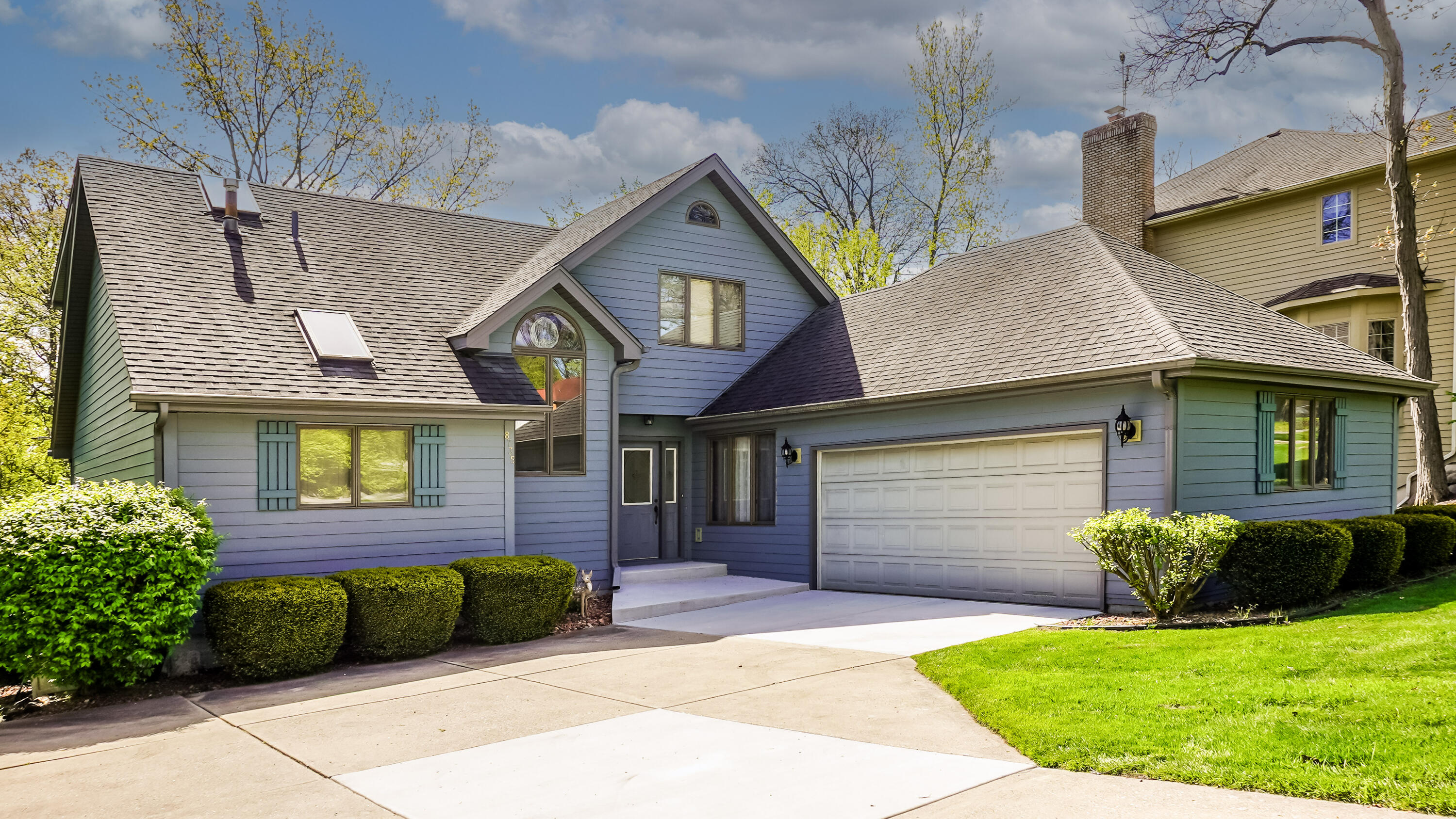 8735 Hanley Lane Crown Point, IN 46307 - Photo 1 of 29 3000x1689