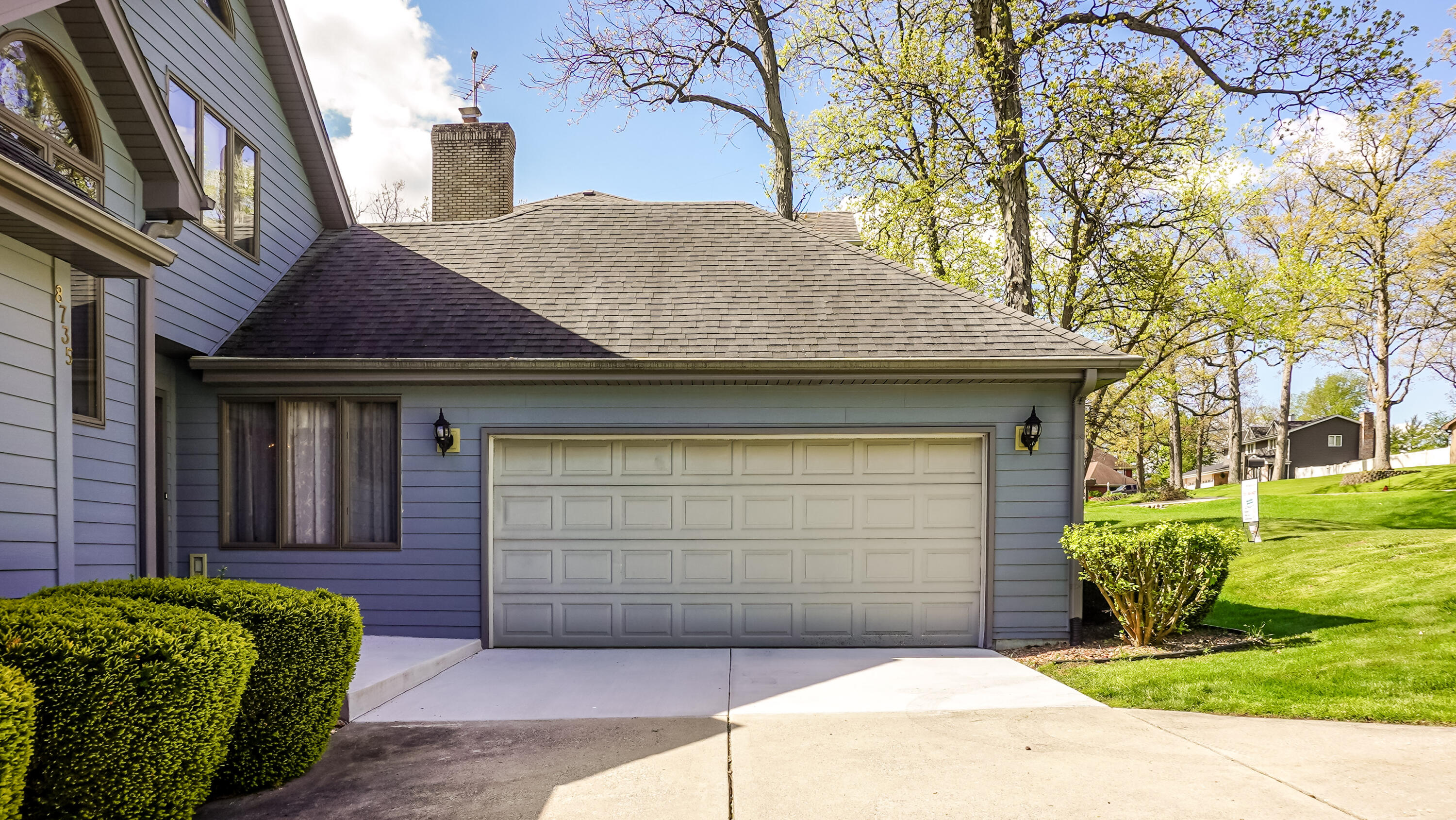 8735 Hanley Lane Crown Point, IN 46307 - Photo 2 of 29 3000x1688