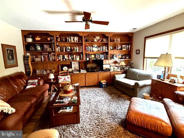 53 Edgelea Drive Chambersburg, PA 17201 - Photo 7 of 20
