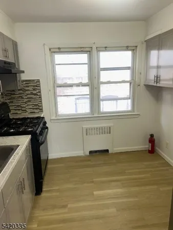 $2,200 | 31 Yale Avenue, Irvington, NJ 07111