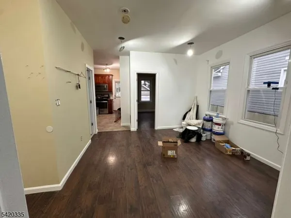 $2,200 | 31 Yale Avenue, Irvington, NJ 07111