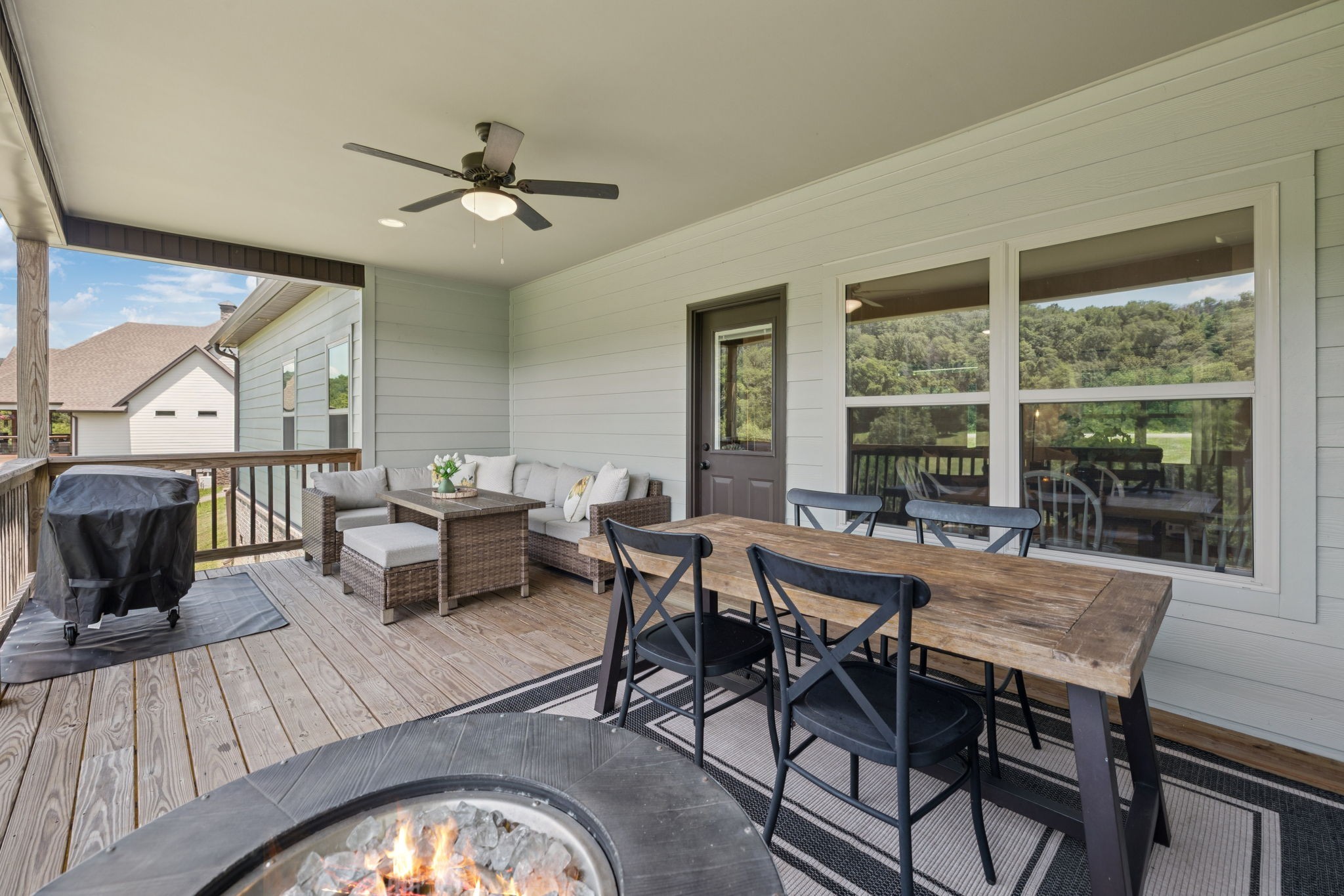 760 Johnson Hollow Road Watertown, TN 37184 - Photo 39 of 53 a view of a dining room with furniture window and outside view