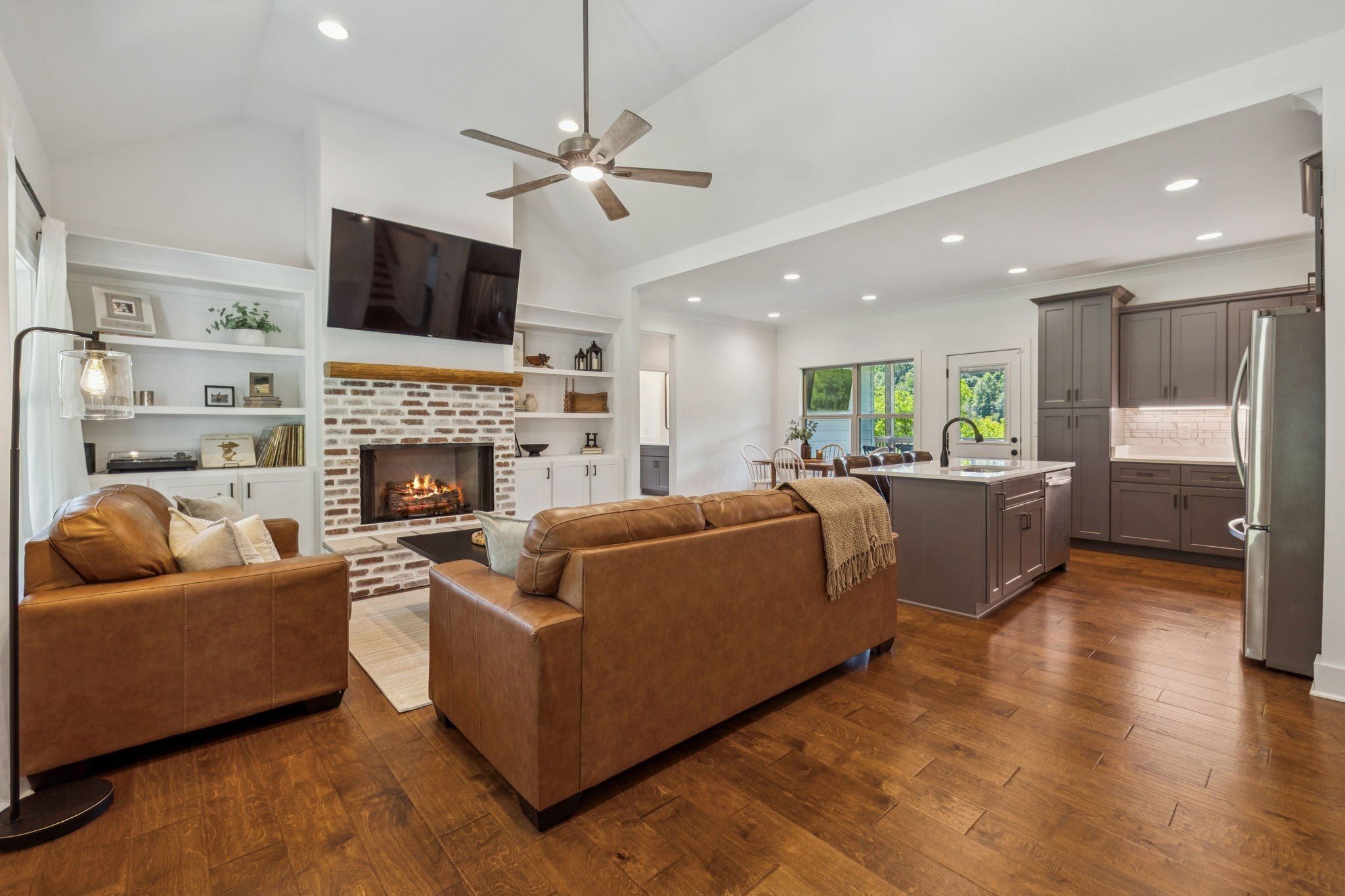 760 Johnson Hollow Road Watertown, TN 37184 - Photo 5 of 53 a living room with furniture and a fireplace