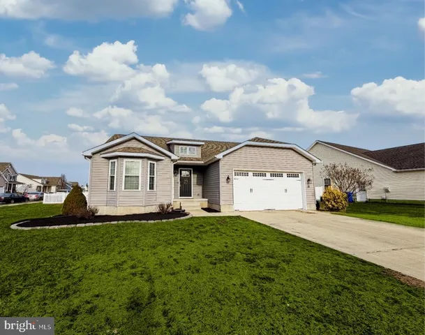 $389,900 | 82 Hightide Drive, Frederica, DE 19946