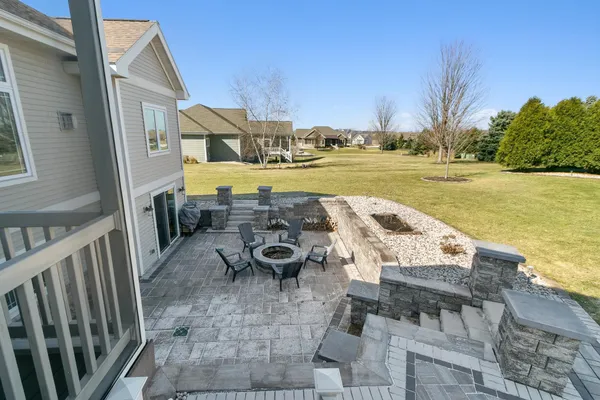 $949,900 | 3122 Saddle Brooke Trail, Sun Prairie, WI 53590