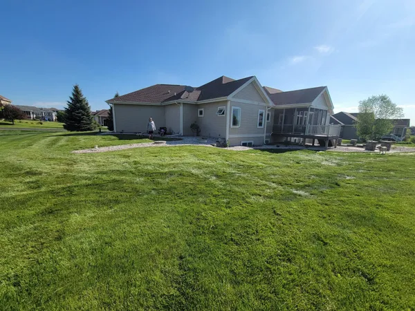$949,900 | 3122 Saddle Brooke Trail, Sun Prairie, WI 53590