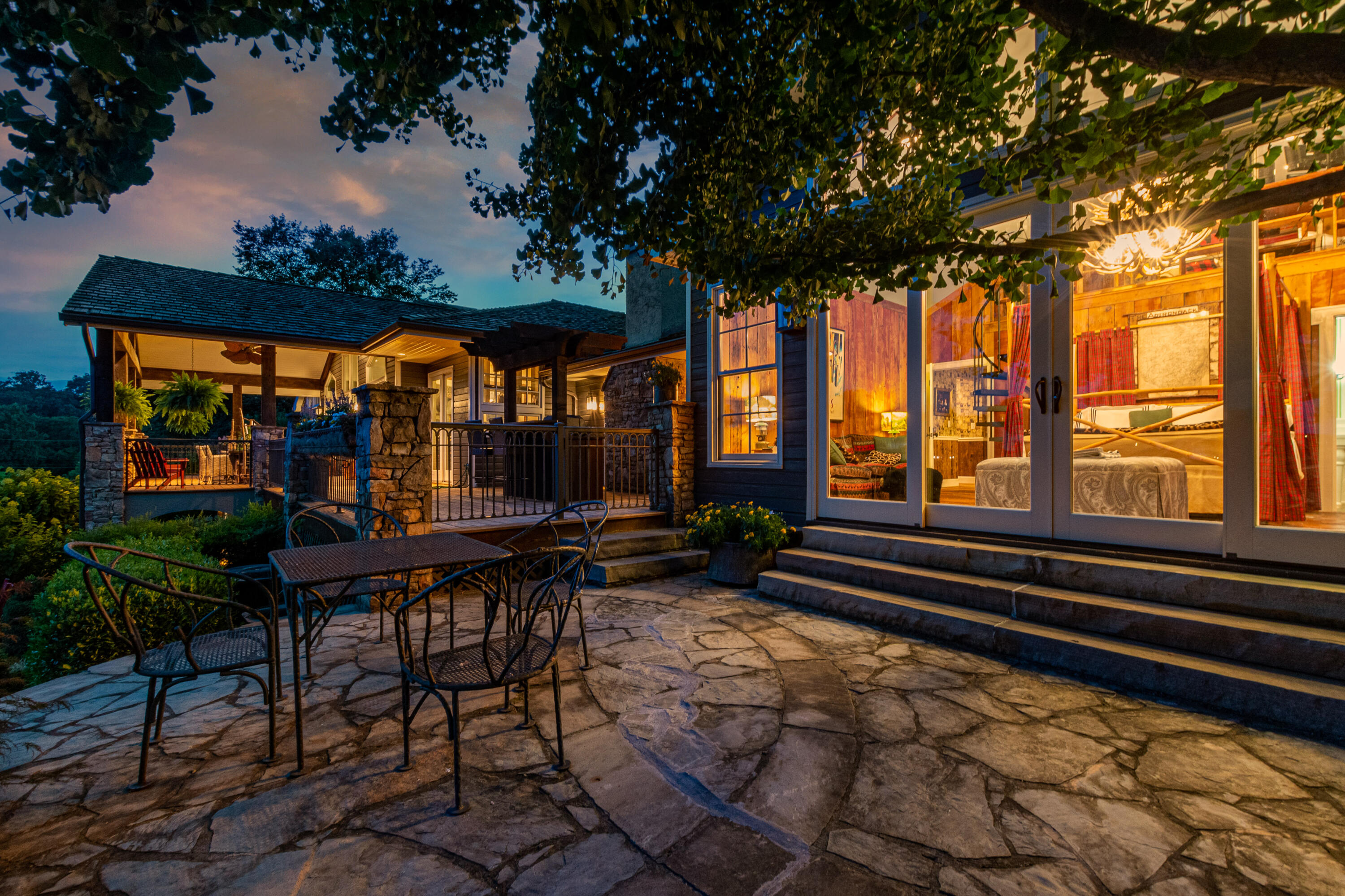 1508 Riverview Oaks Road Chattanooga, TN 37405 - Photo 31 of 88 1508 Riverview Oaks twilight-4
