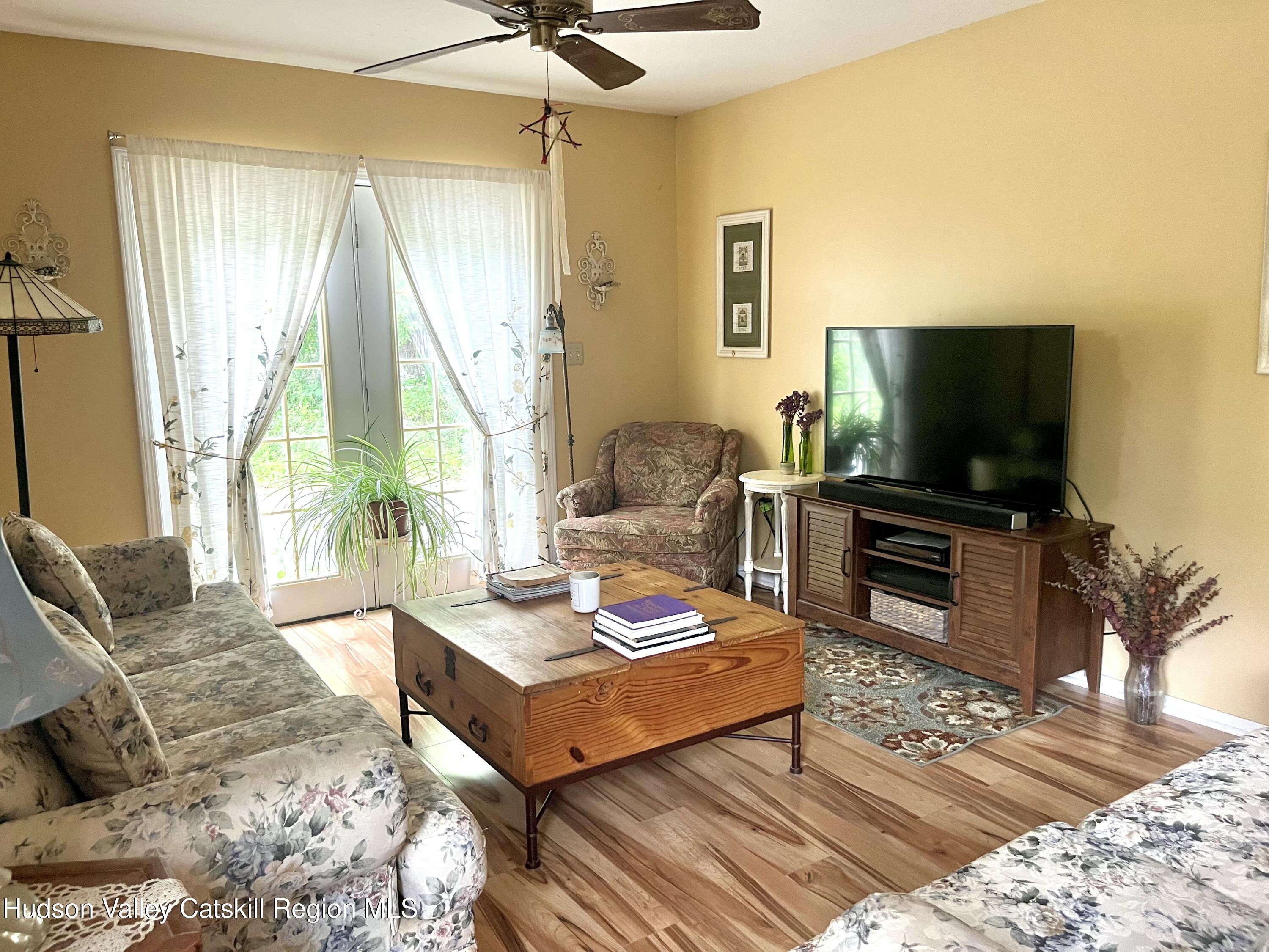 28 John Carle Road Saugerties, NY 12477 - Photo 20 of 44 IMG_7599