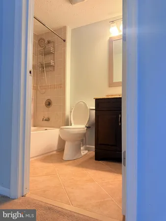 a view of utility room