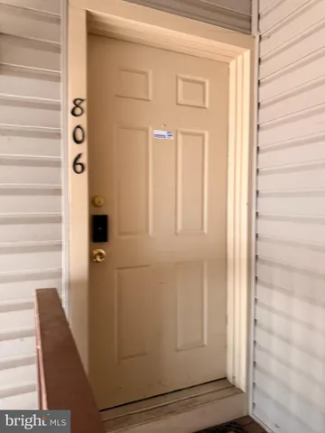 $1,850 | 5930 Watch Chain Way, Unit 806, Columbia, MD 21044
