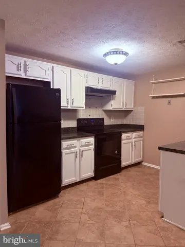 $1,850 | 5930 Watch Chain Way, Unit 806, Columbia, MD 21044