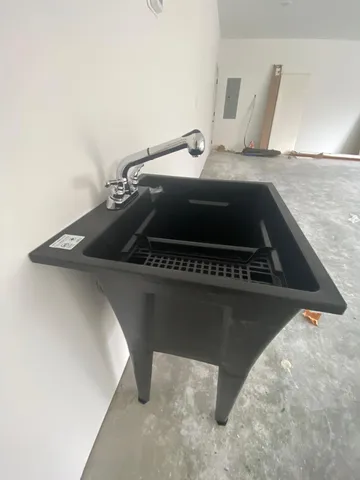 $699,900 | 10660 Northwest Waters Edge Drive, Walker, MN 56484