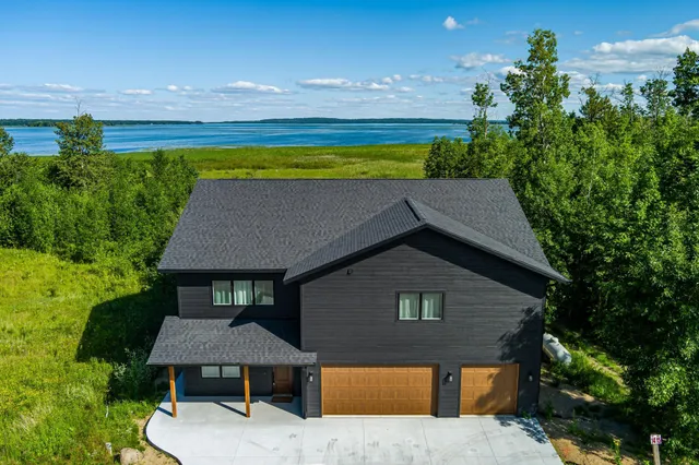 $699,900 | 10660 Northwest Waters Edge Drive, Walker, MN 56484