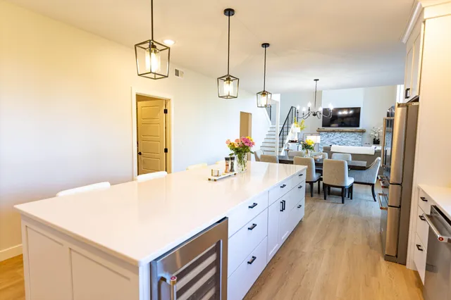 $699,900 | 10660 Northwest Waters Edge Drive, Walker, MN 56484