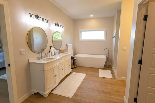 $699,900 | 10660 Northwest Waters Edge Drive, Walker, MN 56484