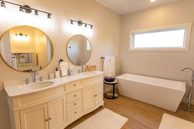 $699,900 | 10660 Northwest Waters Edge Drive, Walker, MN 56484