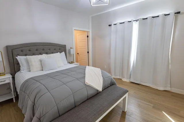 $699,900 | 10660 Northwest Waters Edge Drive, Walker, MN 56484