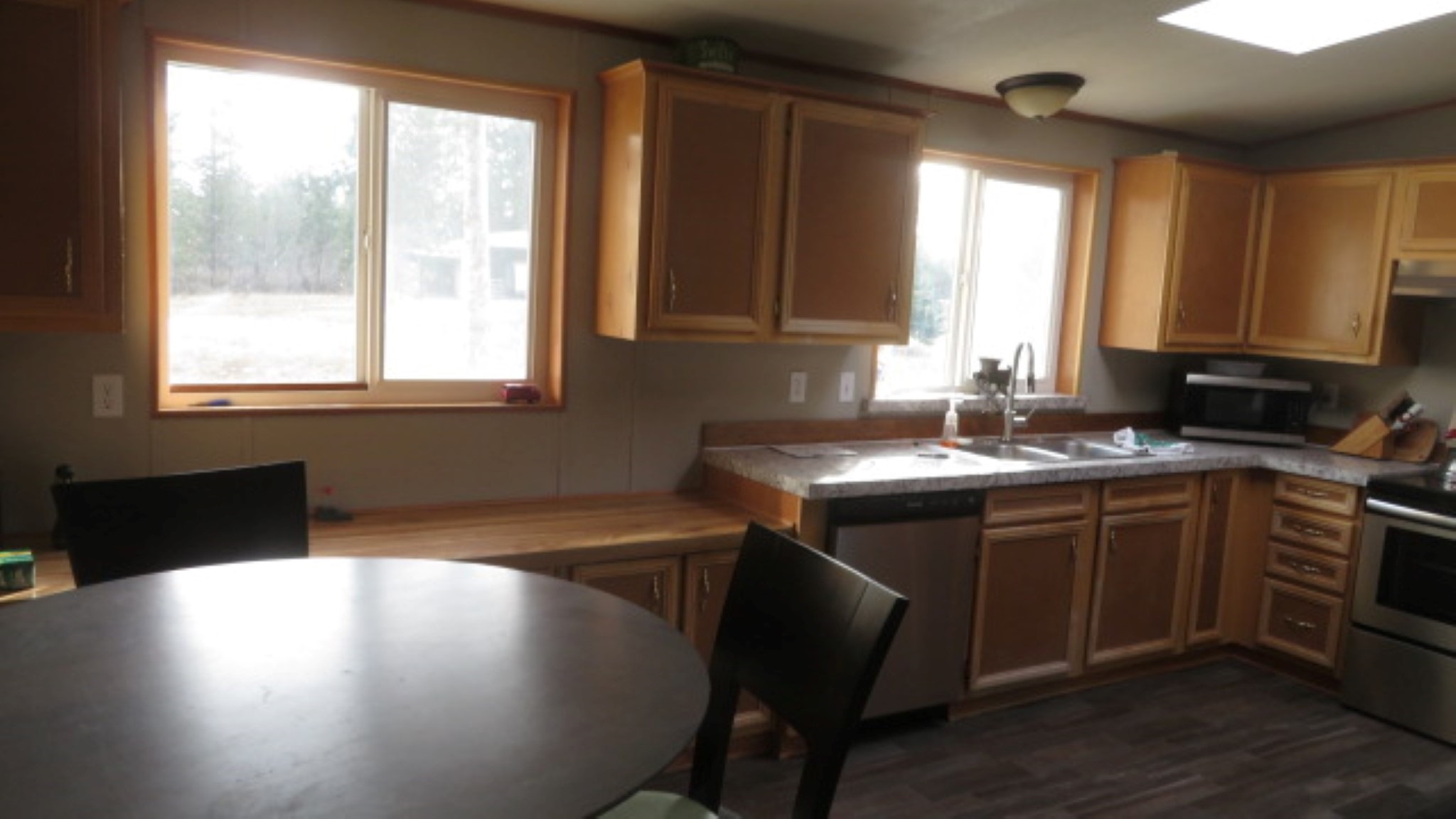 954 East Allen Road Elk, WA 99009 - Photo 12 of 49