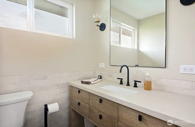 a picture of floor plan