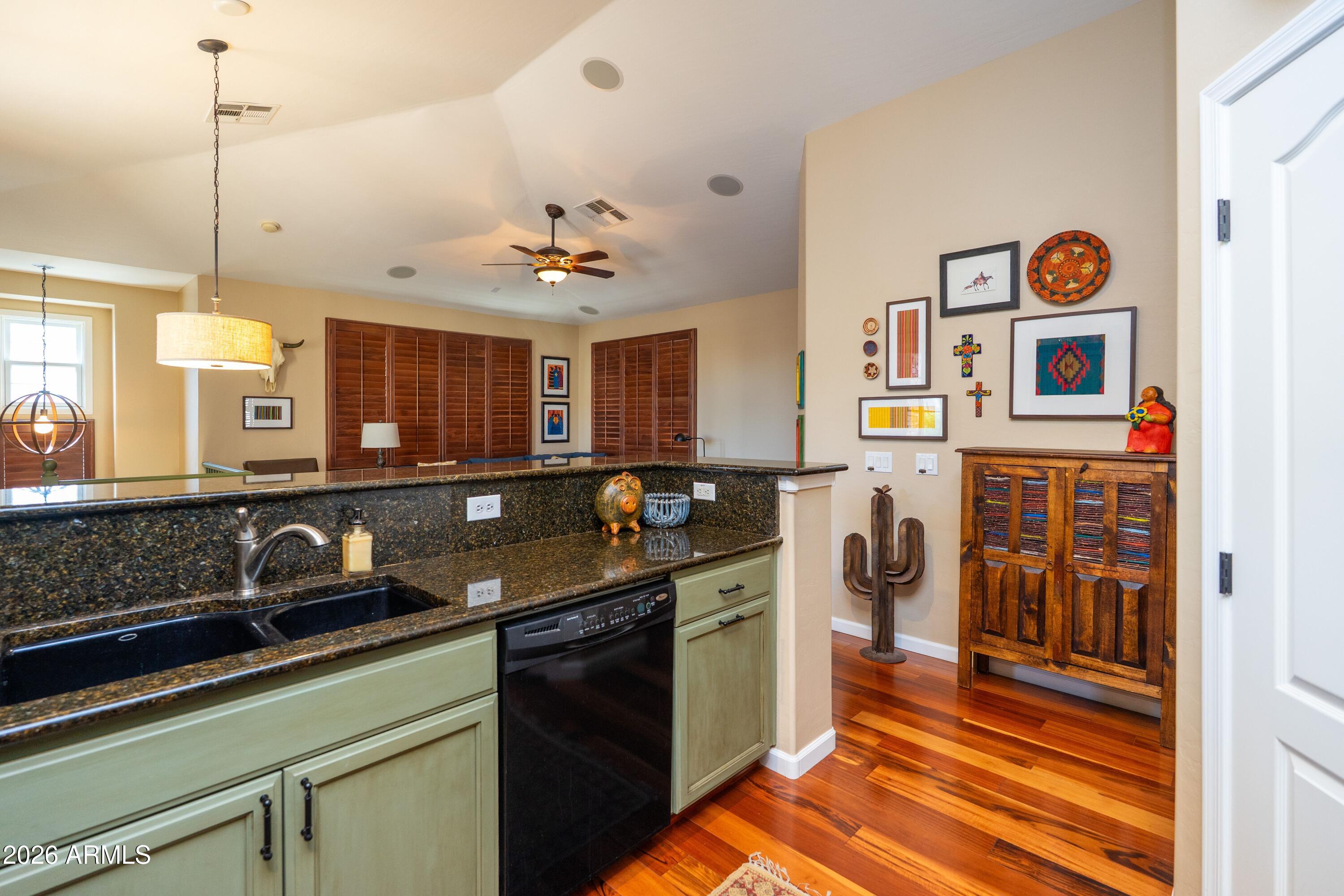 2638 South Key Biscayne Drive Gilbert, AZ 85295 - Photo 8 of 26 KB KITCHEN 2