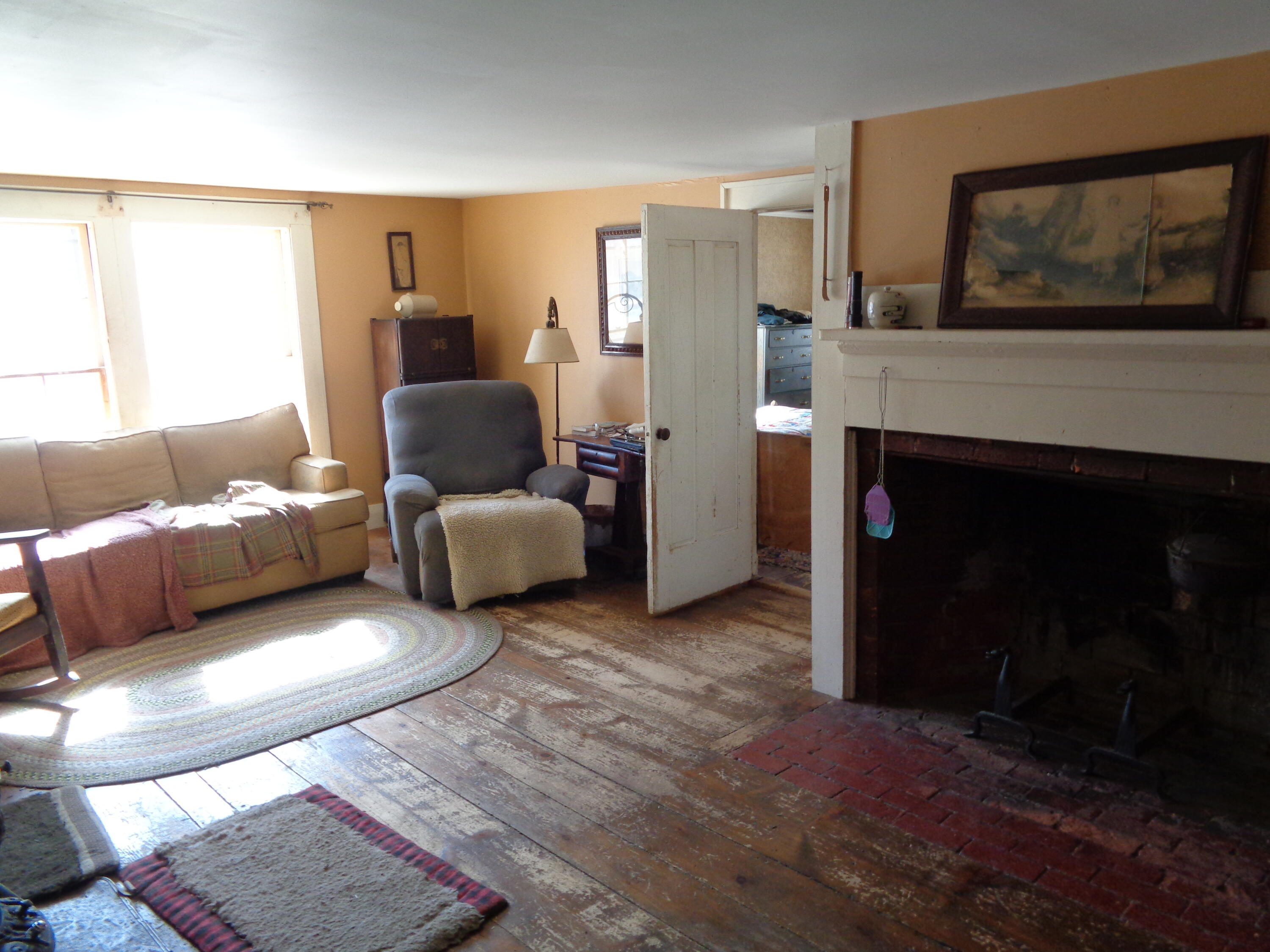 18 Dyer's Bay Road Steuben, ME 04680 - Photo 12 of 29 Living room