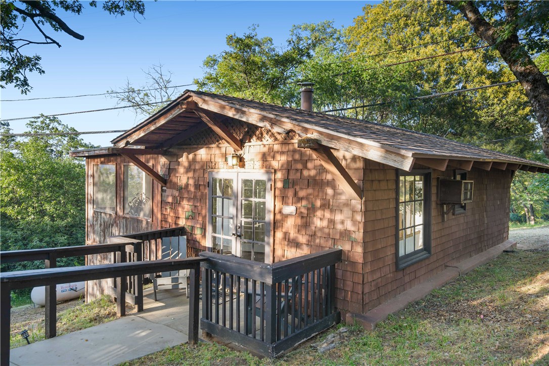 2960 La Posada Way Julian, CA 92036 - Photo 43 of 66 a view of a wooden deck with a yard