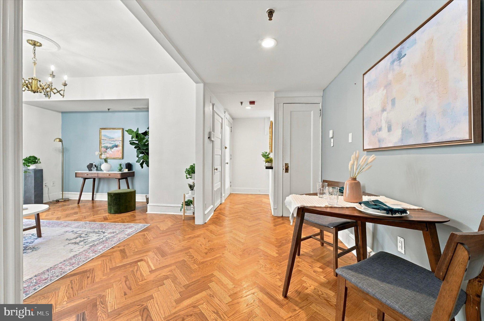 2201 Chestnut Street, Unit 104 Philadelphia, PA 19103 - Photo 8 of 15 Gallery Image 8