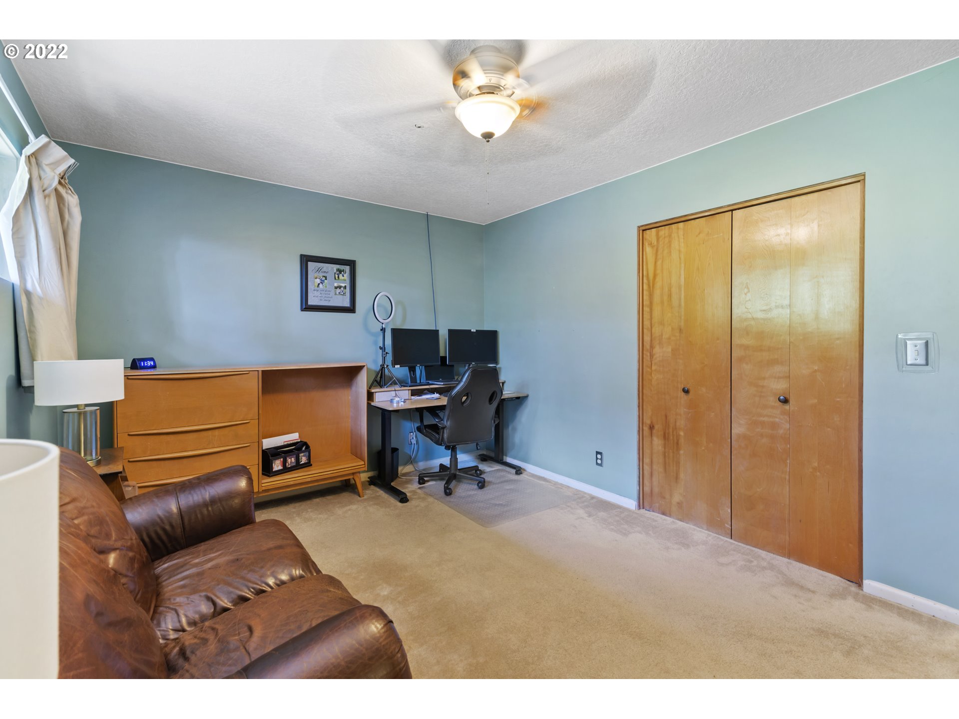 13535 Southwest Hargis Road Beaverton, OR 97008 - Photo 20 of 32 Gallery Image 20