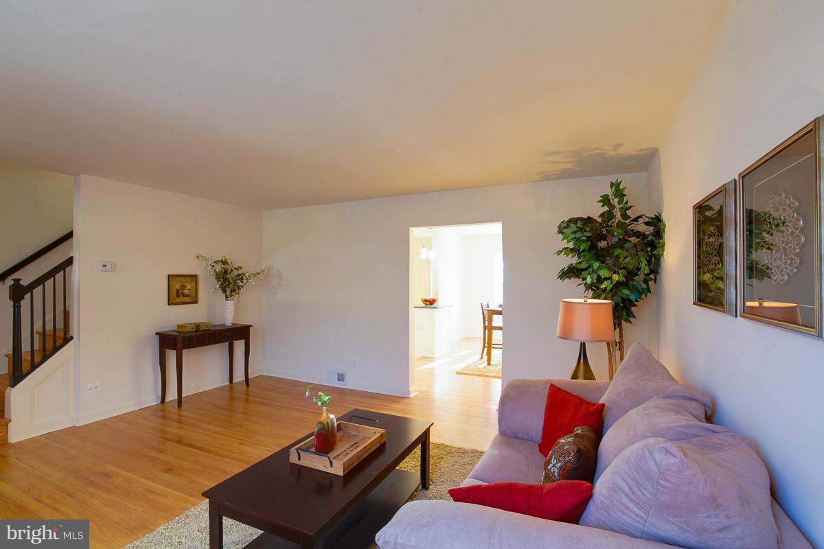 1713 Northbourne Road Baltimore, MD 21239 - Photo 8 of 30 Interior (General)