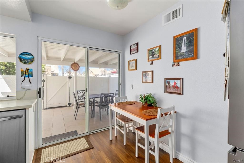 839 Miller Road Banning, CA 92220 - Photo 5 of 21 Nook Area