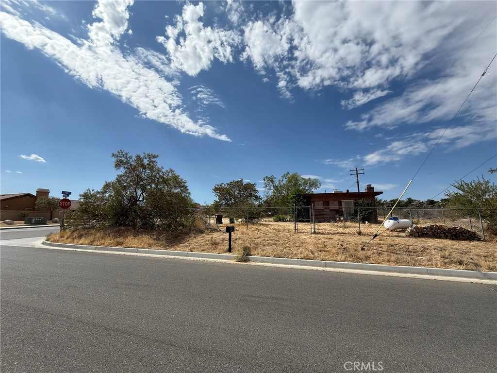 7344 Palm Avenue Yucca Valley, CA 92284 - Photo 51 of 61