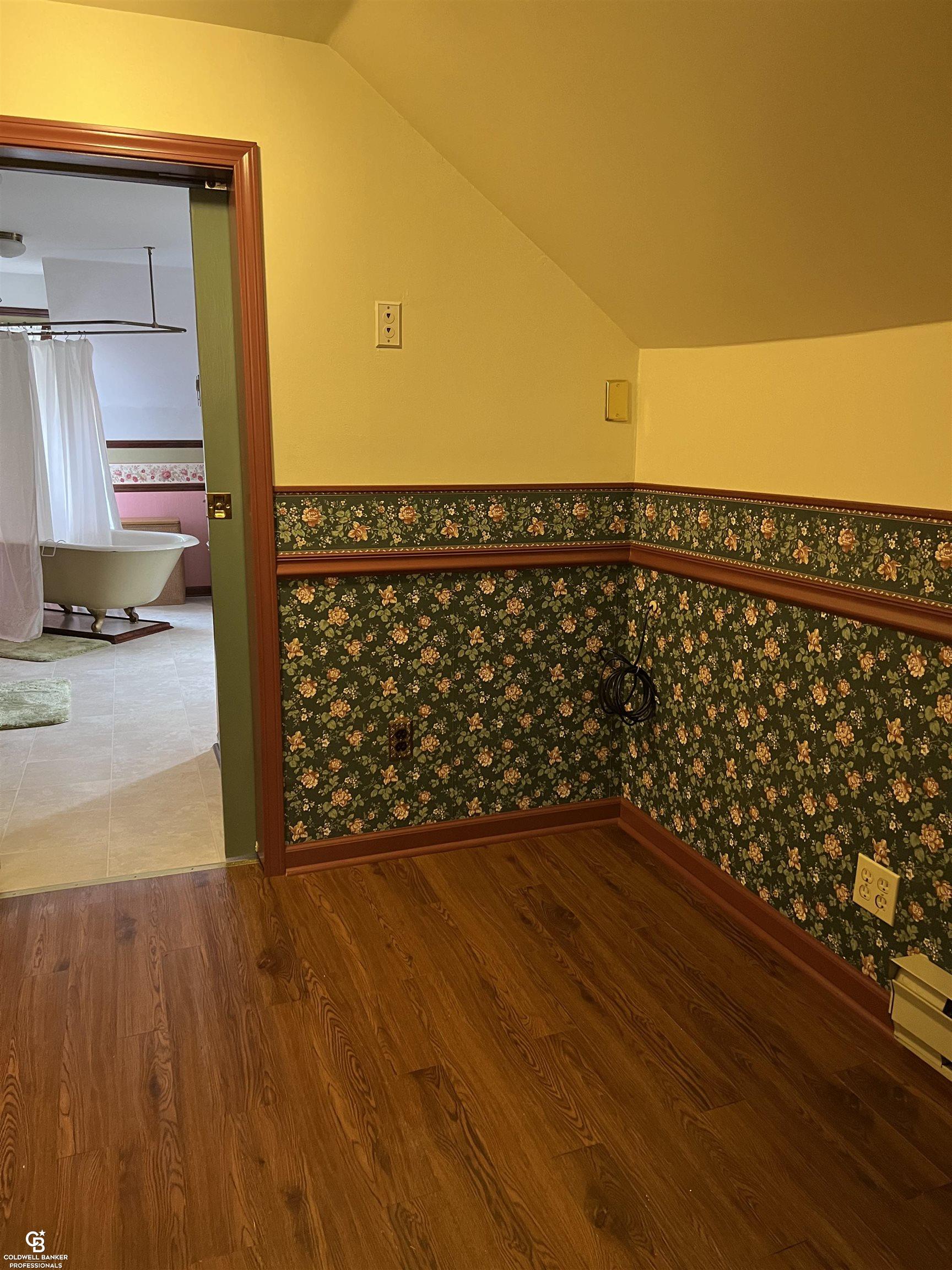 8902 Imlay City Road Avoca, MI 48006 - Photo 56 of 71 End Of Hallway Upstairs