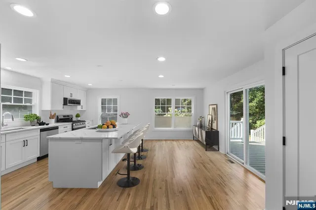 $1,175,000 | 296 Pine Street, Teaneck, NJ 07666