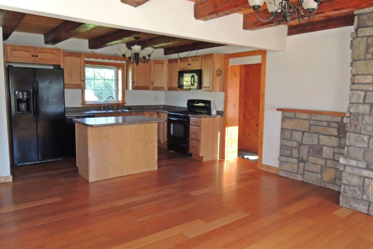 195 Piette Road Coventry, VT 05855 - Photo 7 of 32