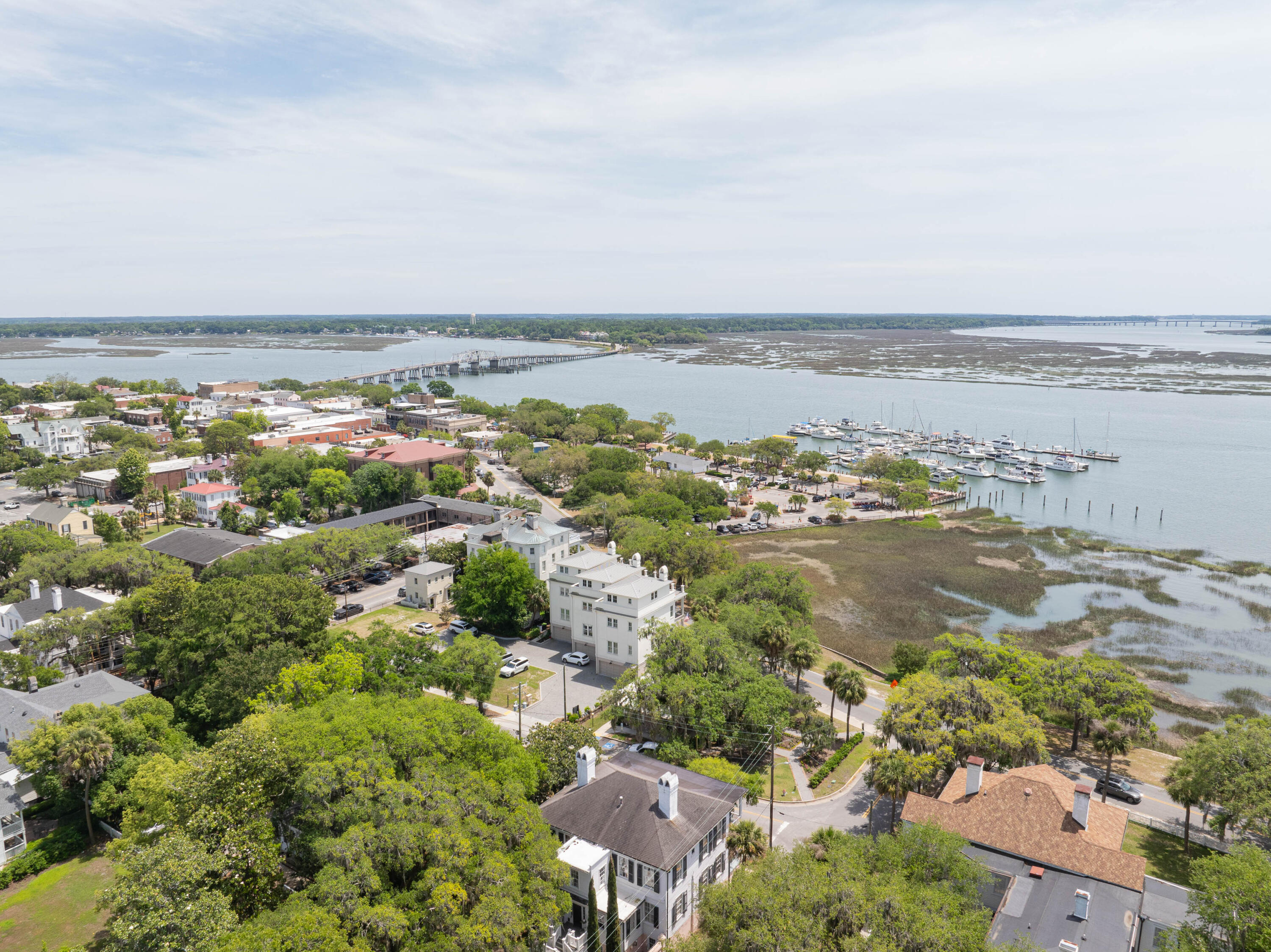 1109 Bay Street Beaufort, SC 29902 - Photo 4 of 52 1109 Bay St Drone-20