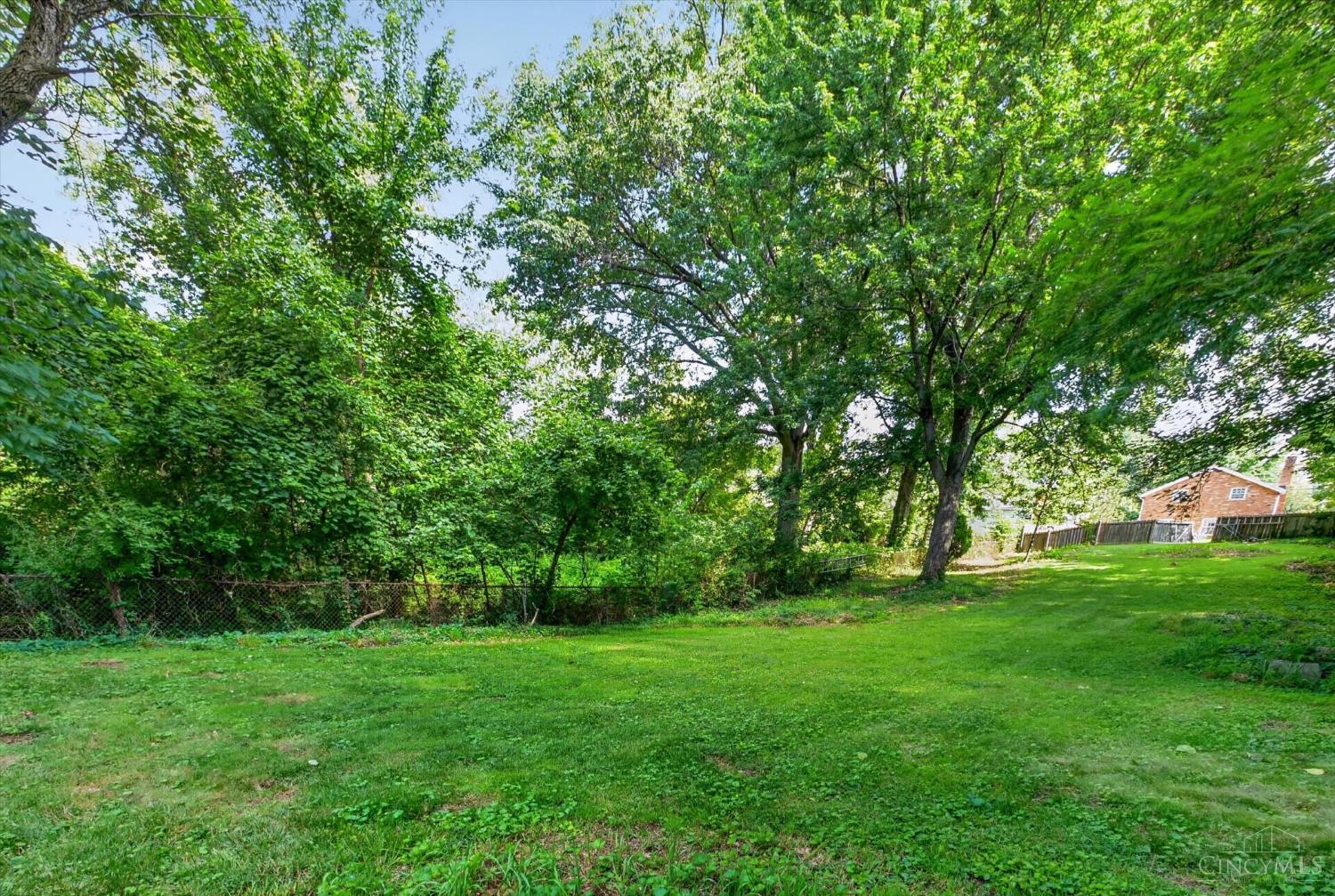 3223 Struble Road Cincinnati, OH 45251 - Photo 40 of 42