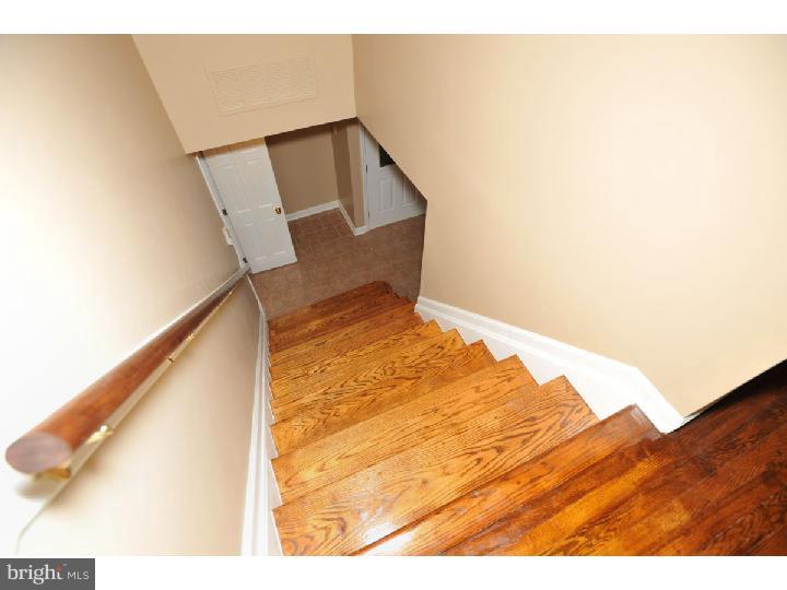 5 Warwick Road Eastampton, NJ 08060 - Photo 13 of 25 Foyer