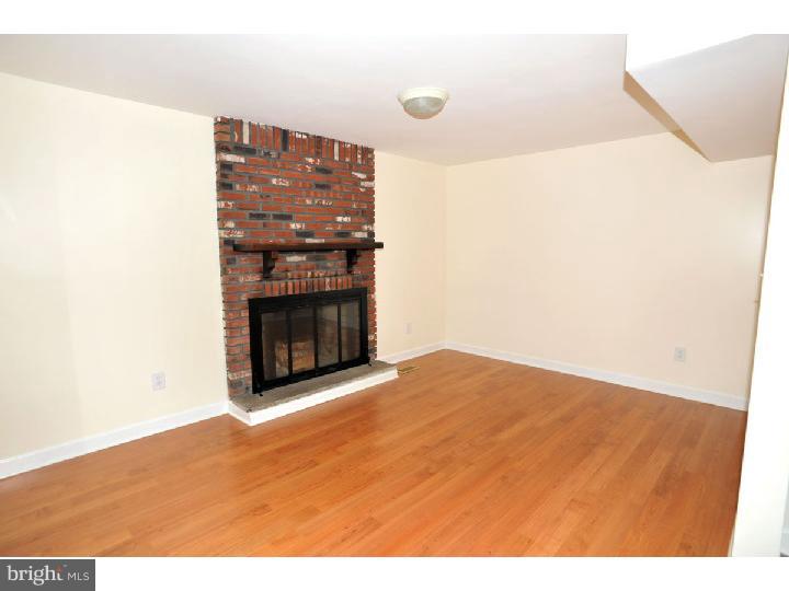 5 Warwick Road Eastampton, NJ 08060 - Photo 8 of 25 Family Room