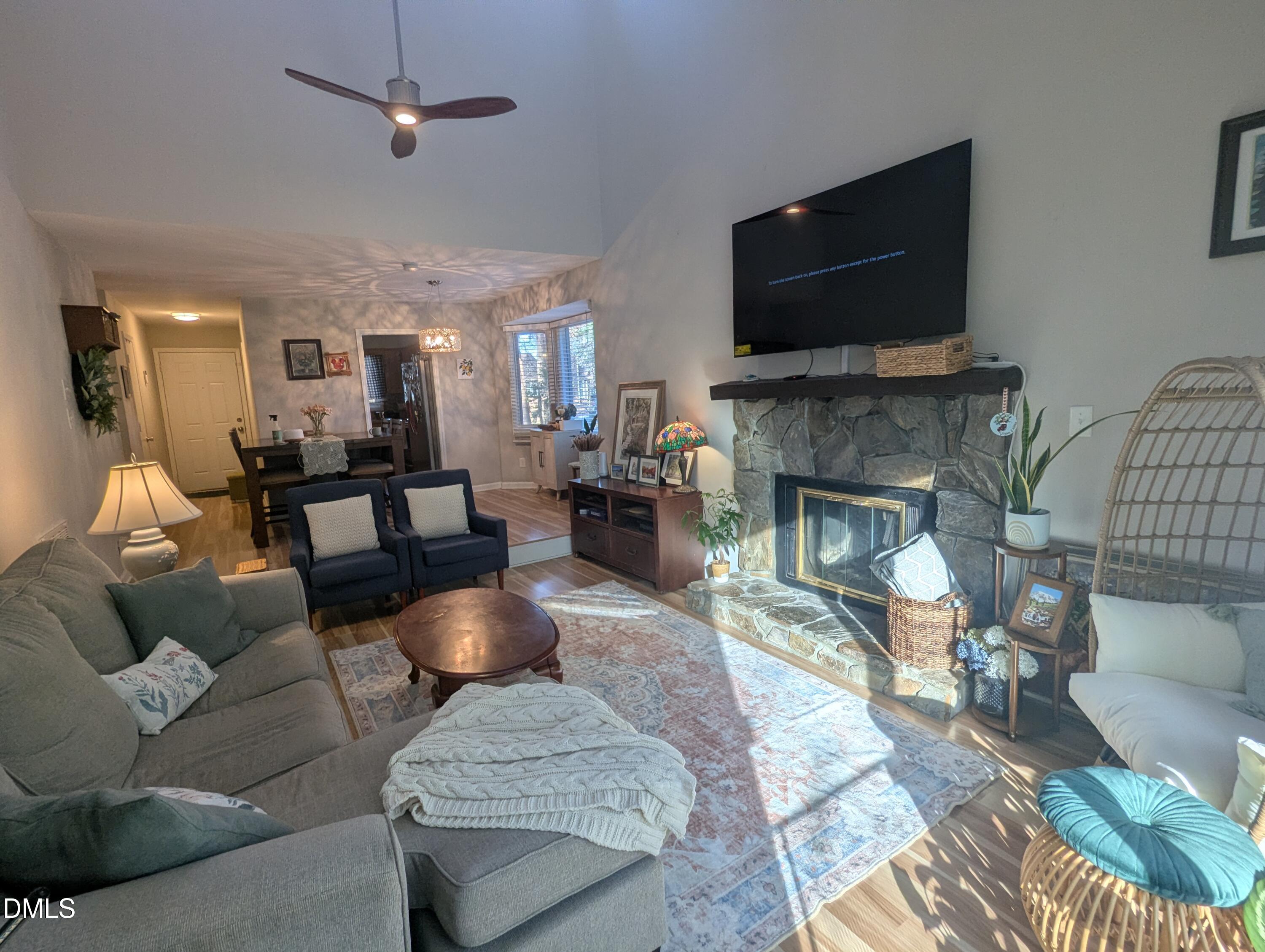 5513 Kaplan Drive Raleigh, NC 27606 - Photo 5 of 52