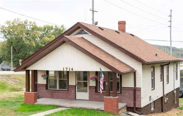 $229,000 | 1714 Blackwell Road, St. Joseph, MO 64505