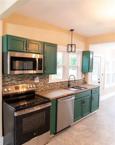 $229,000 | 1714 Blackwell Road, St. Joseph, MO 64505