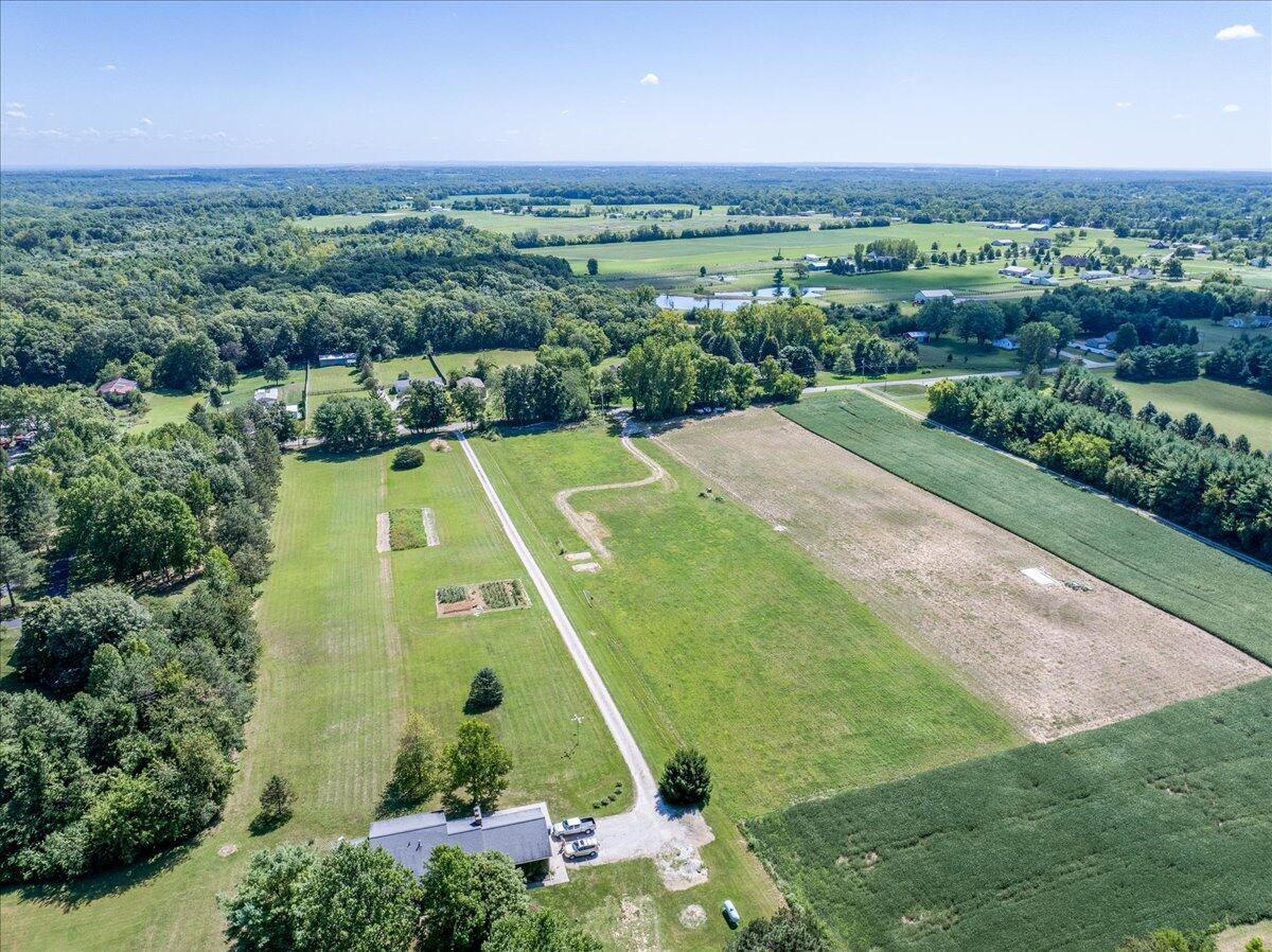6115 Graessle Road London, OH 43140 - Photo 22 of 29 12-Five Acres Media - 6115 Graessle Rd 4