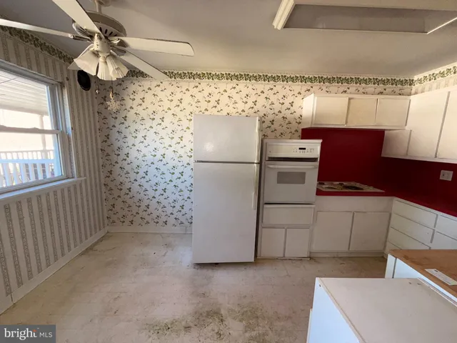 $275,000 | 12706 Hollins Road, Philadelphia, PA 19154