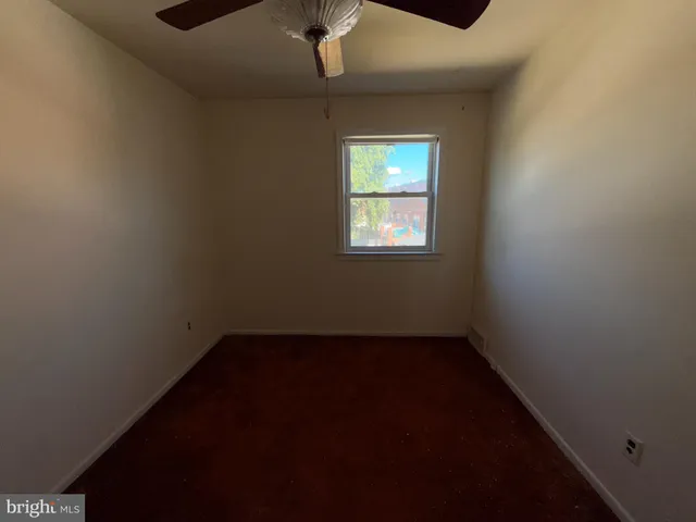 $275,000 | 12706 Hollins Road, Philadelphia, PA 19154